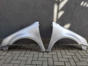 Aripa Fata Dreapta & Stanga VW Golf 5/V 04-08 Vopsita Gri Deschis - Disponibil în rate - Img 1