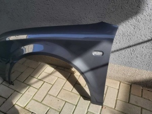 Aripa Fata Stanga Audi A4 B6 An 2000-2004 Vopsita Gri Inchis LX7Z - Disponibil în rate - Img 3