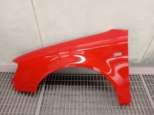 Aripa Fata Stanga Audi A4 B7 An 2004-2007 (LZ3M (Rosu)) - DISPONIBIL IN RATE
