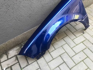 Aripa Fata Stanga VW Passat B5.5 2004-2005 Vopsita Albastru - Disponibil în rate - Img 1
