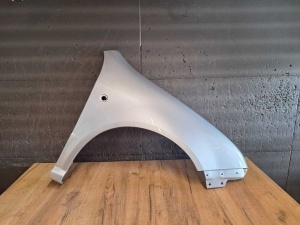 Aripa Fata Dreapta Skoda Fabia 1 I An 1999-2007 (F7T (Gri Deschis)) - Disponibil în rate - Img 1