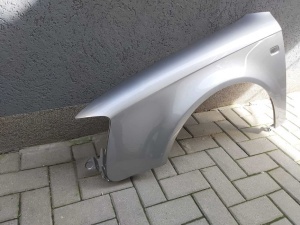 Aripa Fata Stanga Audi A4 B7 An 2004-2007 Vopsita Gri - Disponibil în rate - Img 2
