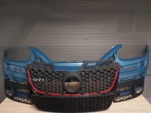 Pachet Bara/Bandou Fata+Toate Grilele VW Golf 5/V GTi 04-08 (LA5S) - Disponibil în rate - Img 1
