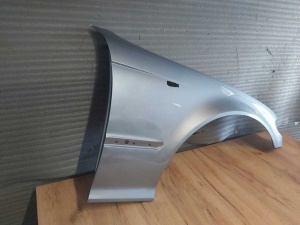 Aripa Fata Dreapta BMW E46 An 2002-2005 (A08 (Gri)) - Disponibil în rate - Img 3