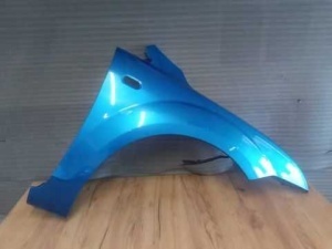 Aripa Fata Dreapta Ford Focus 2/II 2004-2008 (Aquarius Blue Metallic) - Disponibil în rate - Img 1