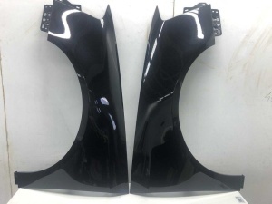 Aripa Fata Dreapta & Stanga VW Passat B6 An 2005-2011 (LC9X (Negru)) - Disponibil în rate - Img 1