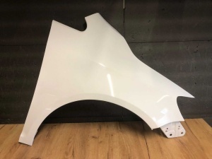 Aripa Fata Dreapta VW Golf 5/V Plus 2005-2009 (LB9A (Alb)) - Disponibil în rate - Img 1