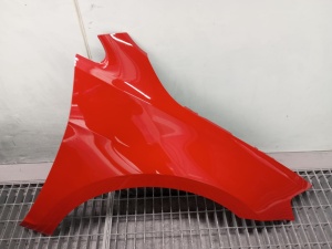 Aripa Fata Dreapta VW Golf 7 VII 2013-2016 (LY3D (Rosu)) - DISPONIBIL IN RATE