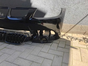 Bara Fata BMW E90 An 2005-2008 Aspect M Vopsit Negru - Disponibil în rate - Img 3