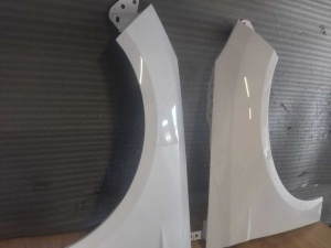 Pachet Aripa Fata Dreapta&Stanga Ford Focus 3/III 11-14 (Frozen White) - Disponibil în rate - Img 2