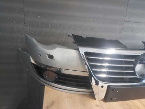 Pachet Bara Fata+Grila Radiator VW Passat B6 05-11 (LR7L (Auriu)) - Disponibil în rate - Img 2