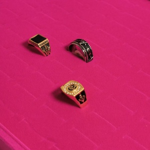Casetă de prezentare pentru inele - 100 spații - Culoare Fuchsia - Img 2