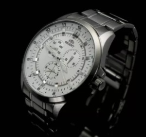 Ceas Orient FUT0D002W0 - Quartz Japonez - 42 mm - Cadran Alb - Brățară Oțel - Img 4