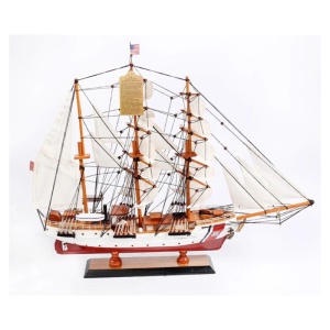 Model Navă US Coast Guard Eagle – Eleganță Maritimă în Miniatură