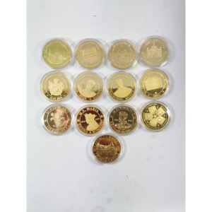 Set Colecție 13 Medalii – O Călătorie prin Istorie, de la Rădăcini la Regalitate – Tombac Aurit – Calitate Proof – 40 mm