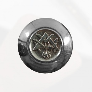 Baston Masonic din Lemn – Cap Argintat cu Echer și Compas – 95 cm – Model MM917 - Img 2