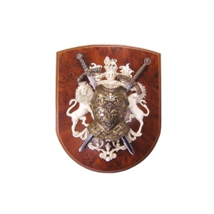Panoplie cu Blazon și Set de Deschis Scrisori – Eleganță și Autoritate – Made in Spain