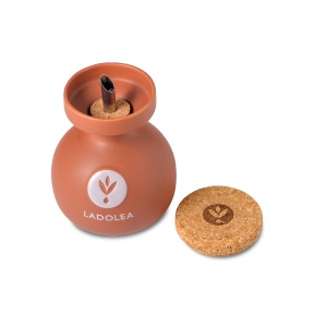 amfora ceramica greceasca Oliviera maro deschisa cu dop de pluta  Oțet Balsamic Grecia