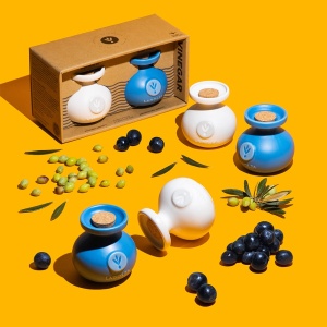 Editie de lux amfora greceasca Oliviere pentru cadou: Ulei de măsline LADOLEA extravirgin organic și oțet balsamic organic