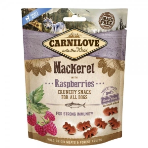 Recompense pentru caini Carnilove Crunchy Snack cu Macrou si Zmeura, 200 gr