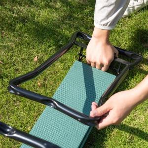 Scaun de Ingenuncheat pentru Gradinarit Pliabil in Otel cu Perna in Spuma 58x28x49cm - Img 9