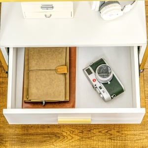Set de 2 Masute Noptiere Moderne Noptiere cu Sertar Raft Organizatoare de Depozitare pentru Dormitor Camera de Zi Alb pentru sufragerie camera de zi dormitor - Img 9