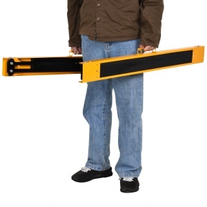 Set de 2 Capre Pliabile din Metal cu Suprafață Antiderapantă din EVA pentru Lucrări de Tăiere, Capră pentru Lemn, Capacitate Maximă 125 kg, Portocaliu Negru - Img 8