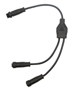 Cablu multi-conector IP68 pentru conectarea a doua dispozitive la un dispozitiv de incarcare