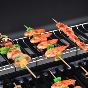 Gratar pe Gaz cu Capac, 7 Arzatoare de 20 kW in total si Arzator Lateral, Termometru, Raft si 2 Roti, 135x50x100cm Negru - Img 8