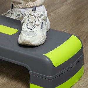 Stepper Aerobic Reglabil pe 3 Înălțimi, Step Fitness din Plastic pentru Antrenament, 78x28x10/15/20 cm, Verde - Img 9