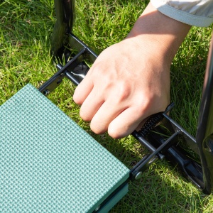 Scaun de Ingenuncheat pentru Gradinarit Pliabil in Otel cu Perna in Spuma 58x28x49cm - Img 8