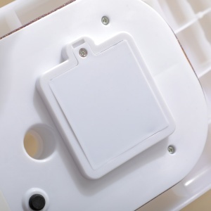 Leagan pentru copii 9-36 luni din plastica PP si PE pentru spatii interioare si exterioare cu franghie reglabila si lumini LED, 39x16.5x120-180 cm, alb - Img 8