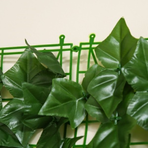 Rulou Artificial de Gard Viu din PE, Anti-UV, 300x100 cm, Frunze Verde inchis - Img 9
