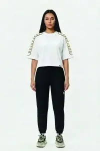 Tricou Influence Chain Connection