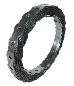 Banda perforata 12x0.5mm cu gauri de 5mm