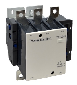 Contactor pentru curenţi mari