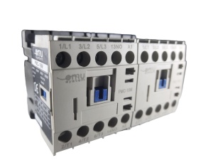 Contactor mini reversibil 9A alimentare bobina la 24V AC 3 poli + 2 contacte normal deschise NO - Img 2