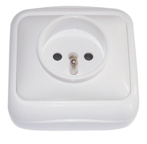 Priză pe tencuială, cu CP tip pin (pentru tapet)