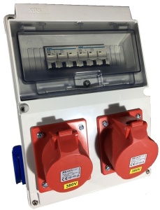 Tablou echipat cu 10 module 2 prize 5 poli 16A si 2 prize monofazice 16A industrial organizare de santier IP44 cu protectie diferentiala