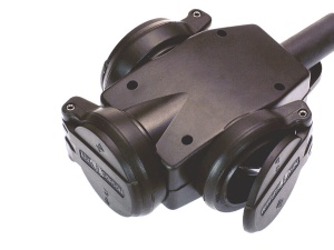 Prelungitor cu 3 prize cablu 0.3m H07RN-F 3G1,5 230V 16A max. 3500W IP44 - Img 3