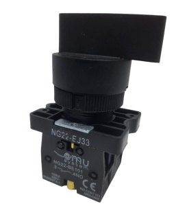Intrerupator rotativ buton 3 pozitii 1-0-2 6A incastrabil pentru tablouri cu 2 contacte normal deschise NO