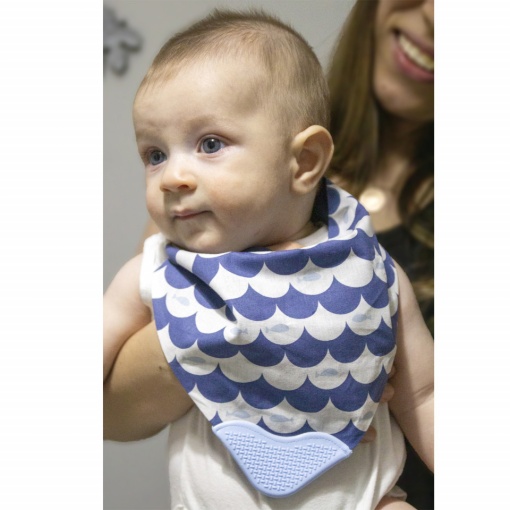 Baveta BabyJem tip bandana cu jucarie dentitie (Culoare: Crem)