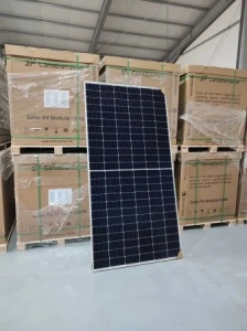 Panou fotovoltaic bifacial Canadian Solar 710W - CS7N-710TB-AG TOPBiHiKu7 N-type