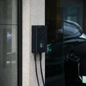 Stație de încărcare Wallbox 11kW Type 2 – 16A trifazat, Bluetooth APP, Ecran Tactil 3.5” - Img 2