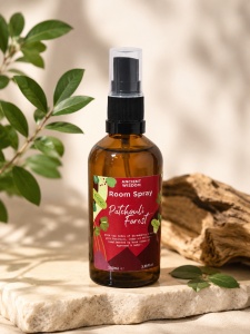 Spray de Cameră Patchouli Forest – 100 ml | Parfum elegant cu Patchouli, Cedru, Vetiver, Agarwood și Ambră
