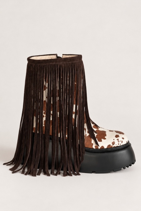 Ghete - Fringe Fury - Cow Print