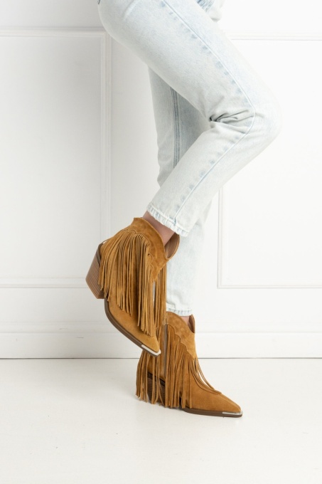 Ciocate - Tassels - Camel - 7