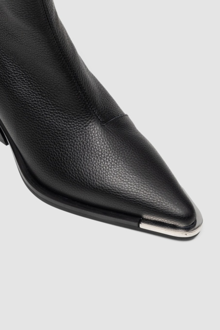 Ciocate - Essence - Black Texture - 3