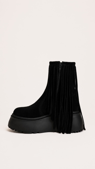 Ghete - Fringe Fury - Velur Black - 6