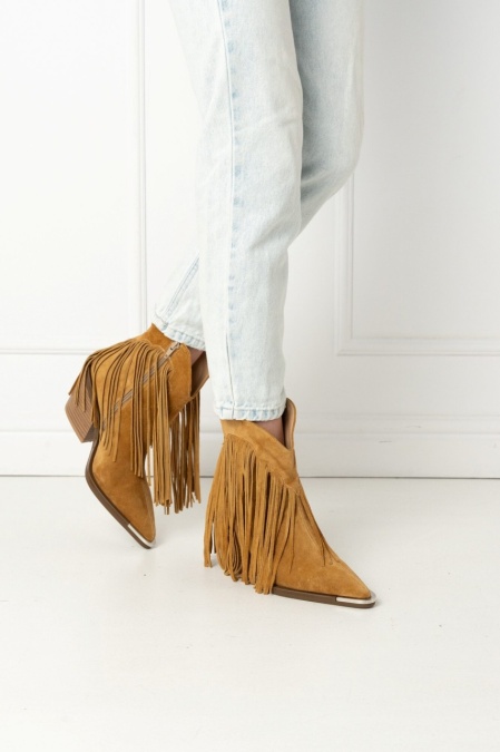 Ciocate - Tassels - Camel